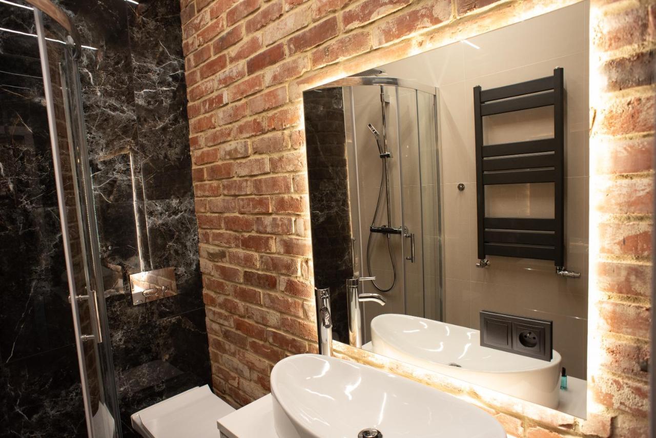 Apartament Antresola Fabryczna 锡隆纳葛拉 外观 照片