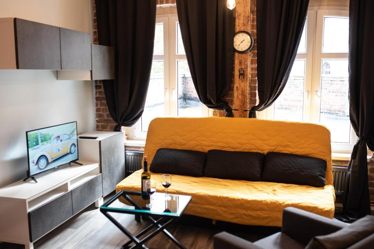 Apartament Antresola Fabryczna 锡隆纳葛拉 外观 照片