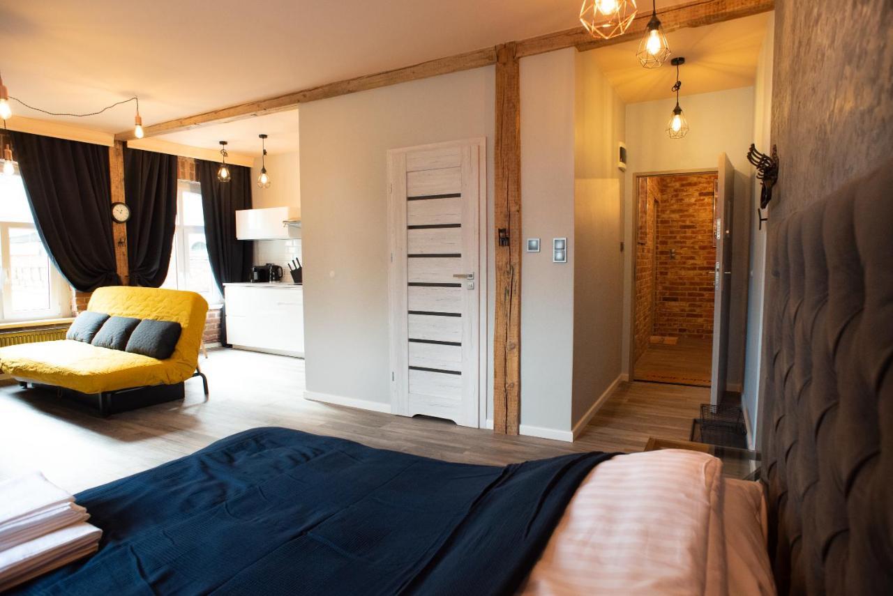 Apartament Antresola Fabryczna 锡隆纳葛拉 外观 照片